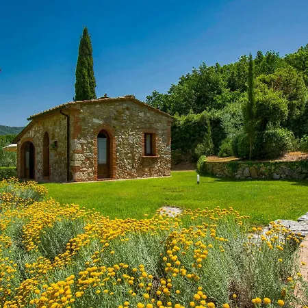 San Lorenzo-3 By Interhome